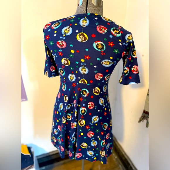 Disney’s Princess Dress - Picture 3 of 3